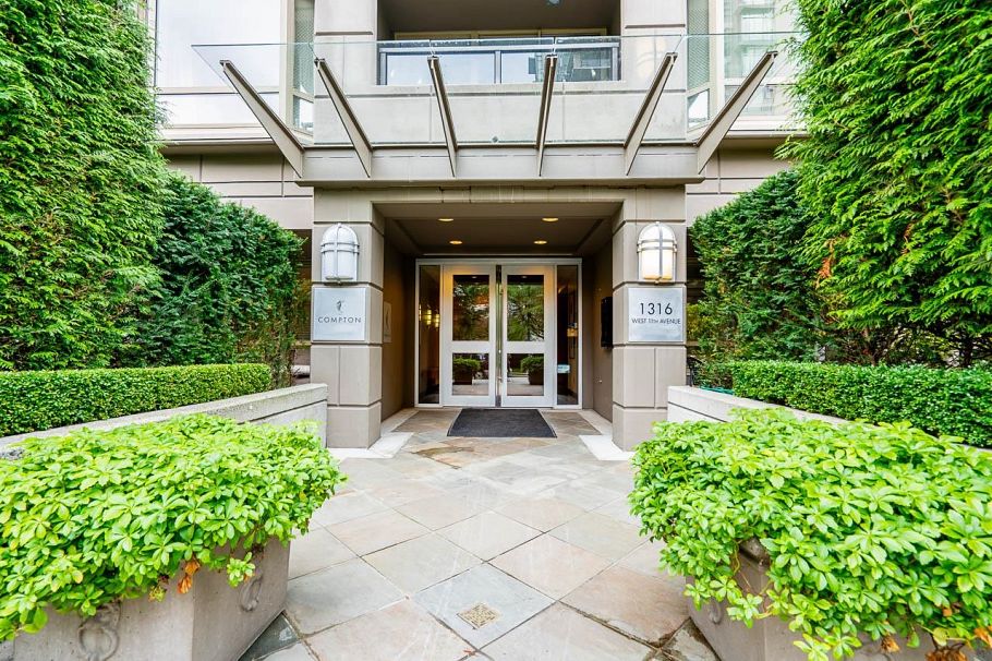 1102 1316 W 11th Avenue Vancouver, BC - 2