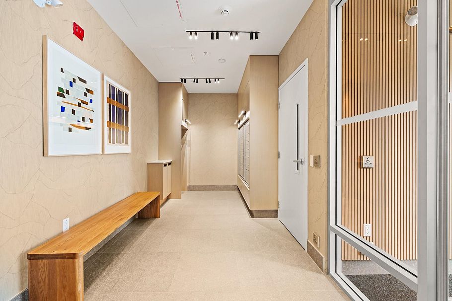 220 1981 Macdonald Street Vancouver, BC - 4