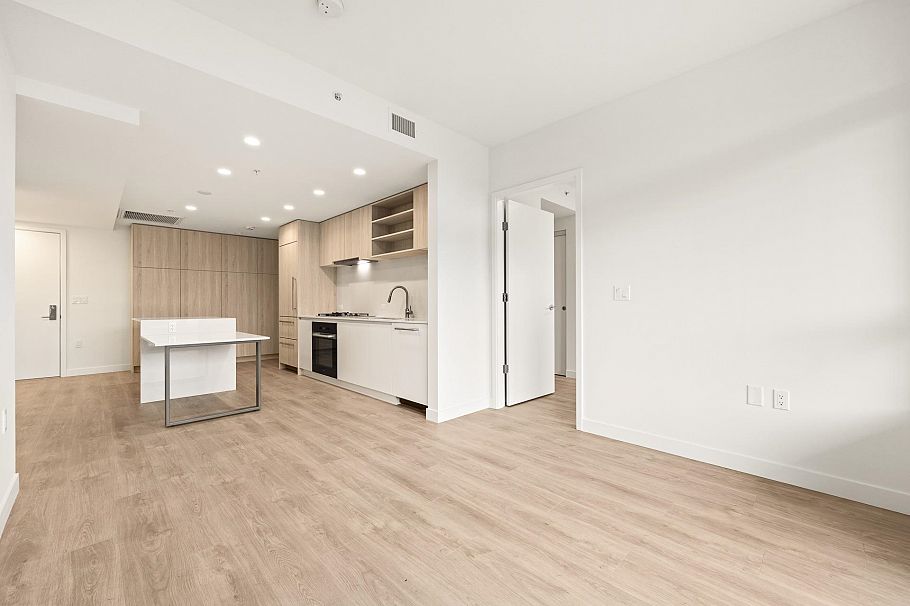 220 1981 Macdonald Street Vancouver, BC - 14