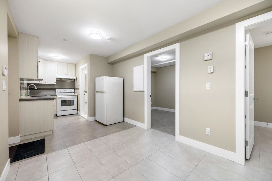 5828 Quebec Street Vancouver, BC - 24