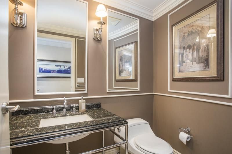 2005 1328 Marinaside Crescent Vancouver, BC - 15