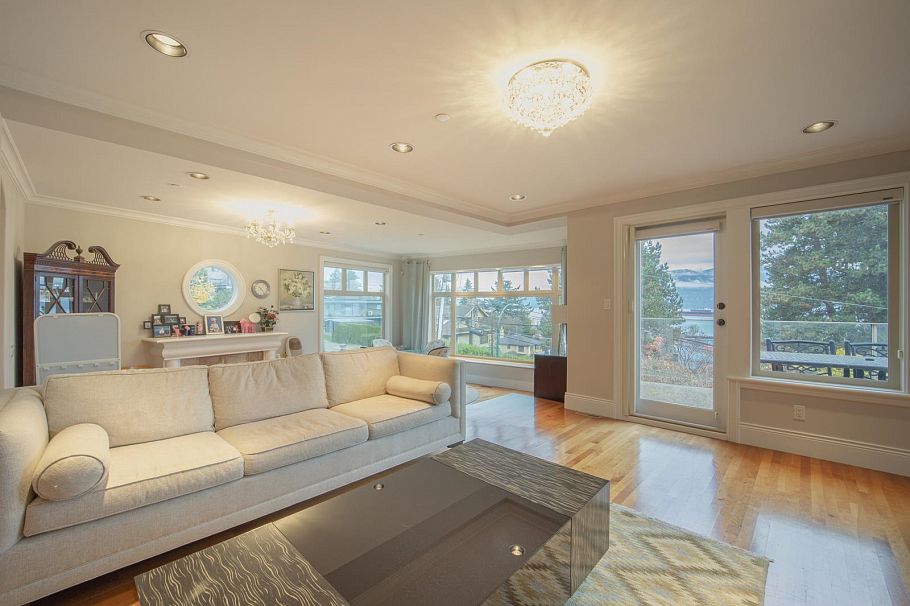 1822 Sasamat Street Vancouver, BC - 31