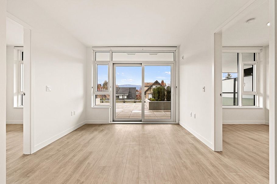 220 1981 Macdonald Street Vancouver, BC - 12