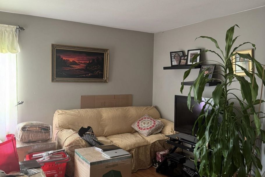 302 688 E 56th Avenue Vancouver, BC - 3