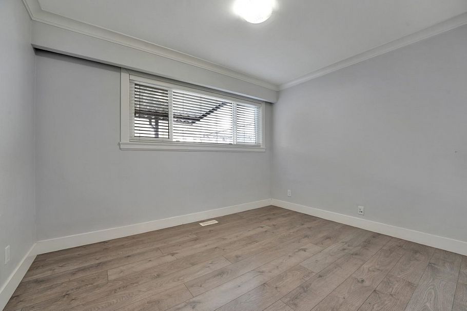 6805 Sherbrooke Street Vancouver, BC - 19