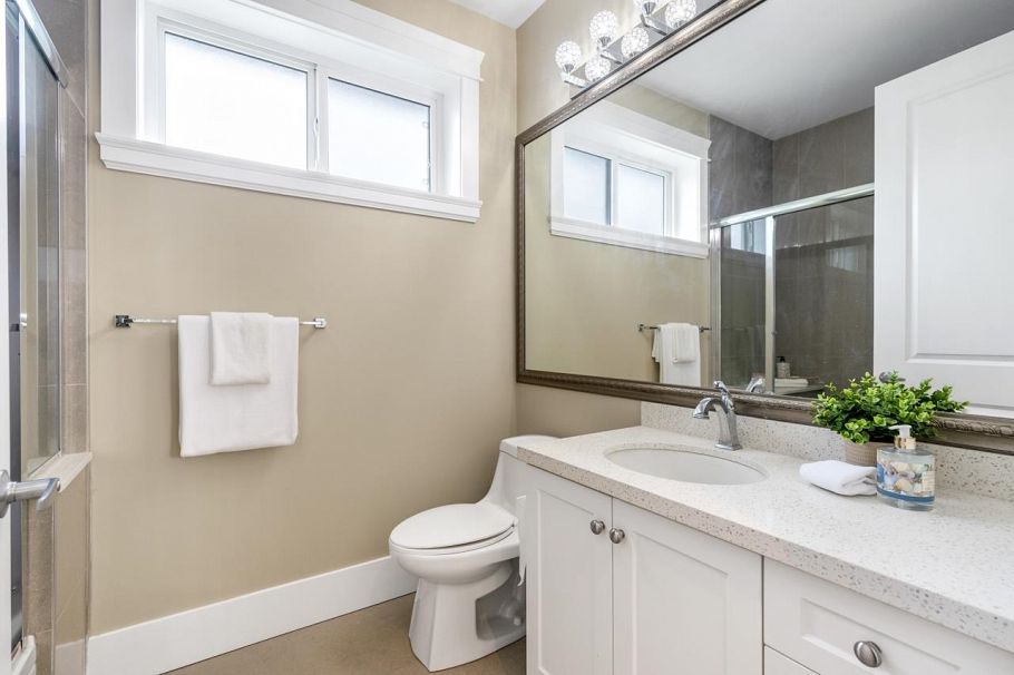 5828 Quebec Street Vancouver, BC - 23