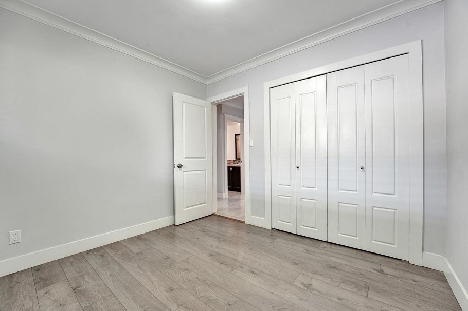 6805 Sherbrooke Street Vancouver, BC - 22