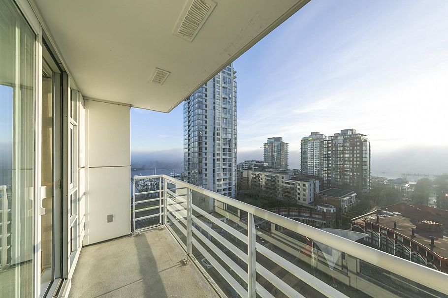 1508 189 Davie Street Vancouver, BC - 12