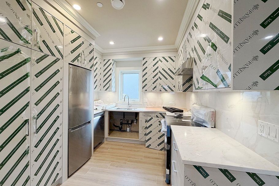 38XX W 36TH AVE VANCOUVER BC, Vancouver BC V6N 2S5 Vancouver, BC - 8