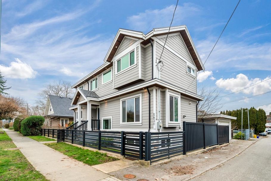 5828 Quebec Street Vancouver, BC - 36