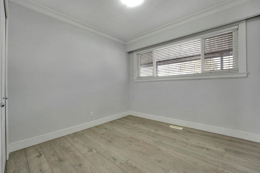 6805 Sherbrooke Street Vancouver, BC - 21