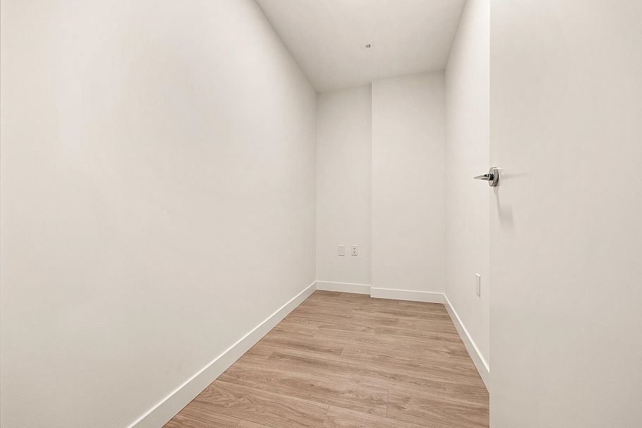 220 1981 Macdonald Street Vancouver, BC - 21