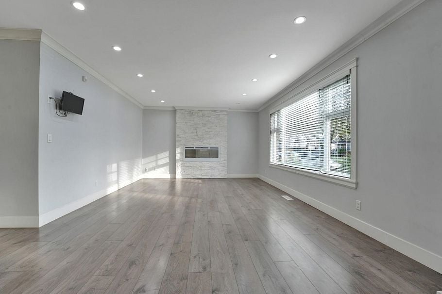 6805 Sherbrooke Street Vancouver, BC - 6
