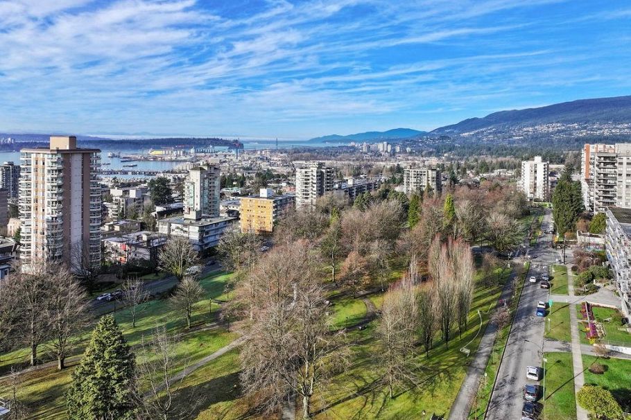 201 108 E 8th Street North Vancouver, BC - 36