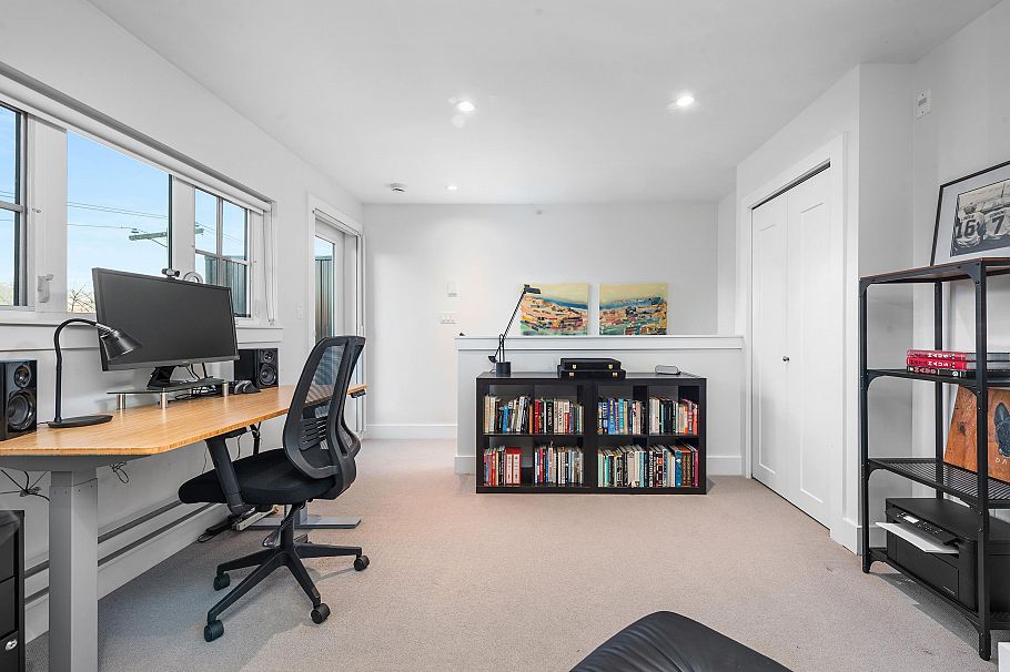 323 E 7th Avenue Vancouver, BC - 16