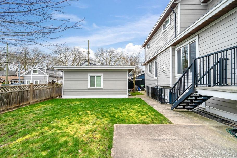 5828 Quebec Street Vancouver, BC - 35