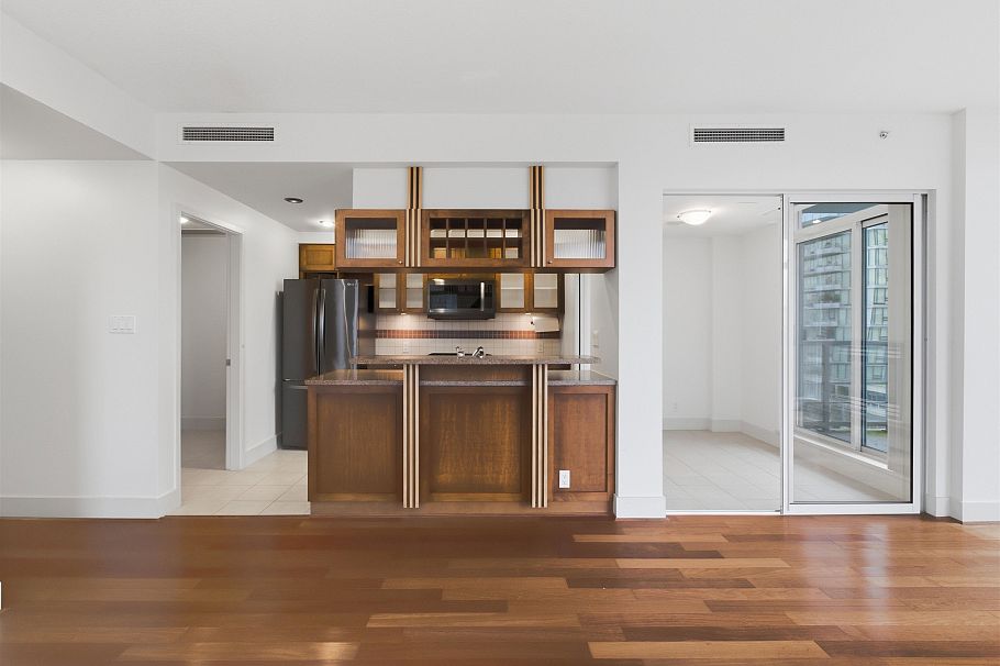 706 1483 Homer Street Vancouver, BC - 13