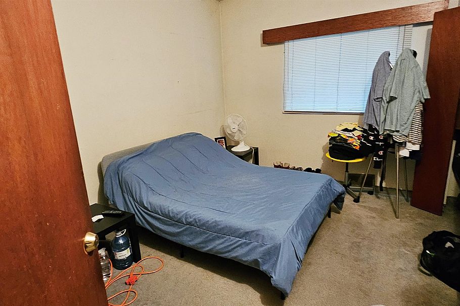 3161 W 6th Avenue Vancouver, BC - 9