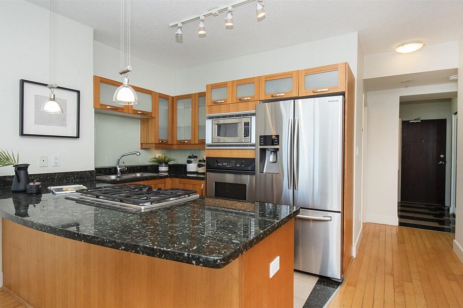 200X 1228 W HASTING STREET, Vancouver BC V6E 4S6 Vancouver, BC - 6