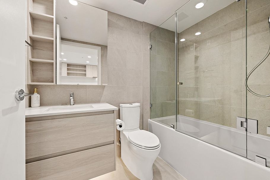 220 1981 Macdonald Street Vancouver, BC - 20