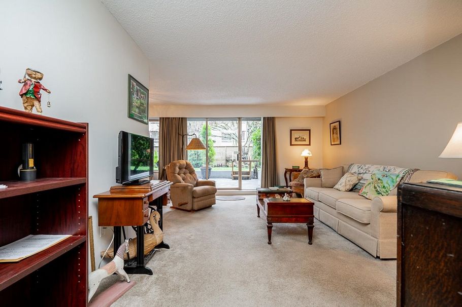 111 1777 W 13th Avenue Vancouver, BC - 2