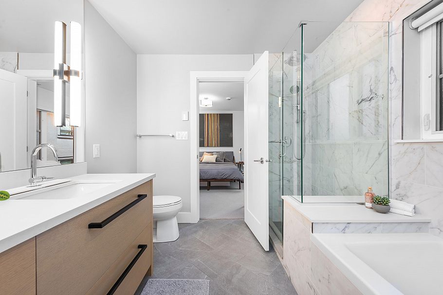 323 E 7th Avenue Vancouver, BC - 13