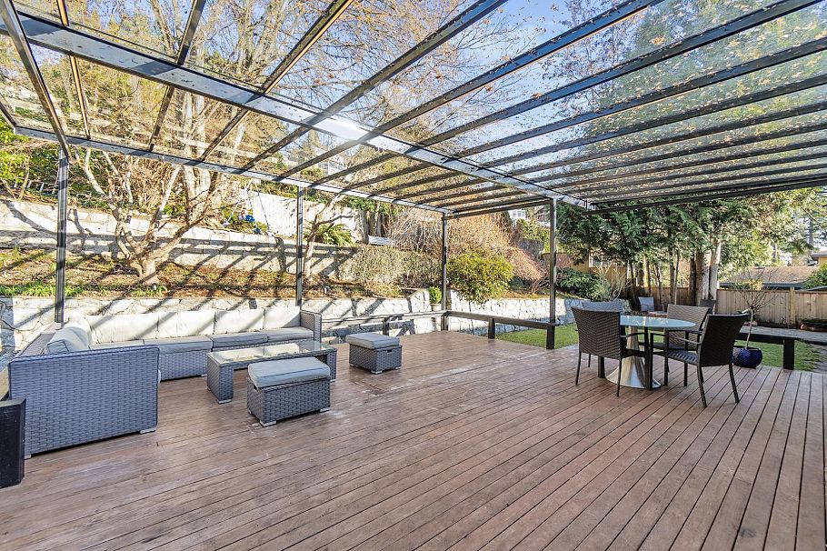 284 Montroyal Boulevard North Vancouver, BC - 31