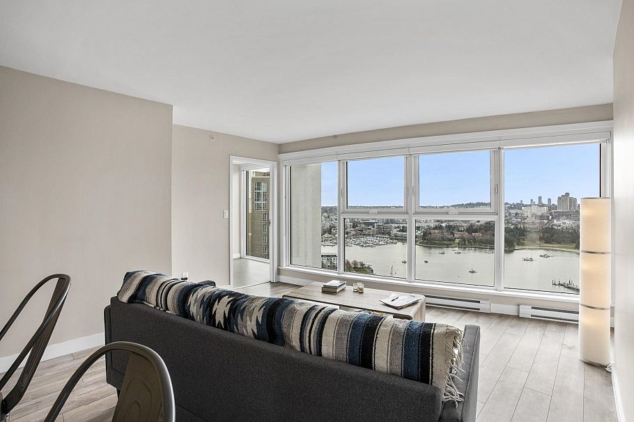 2705 1323 Homer Street Vancouver, BC - 4