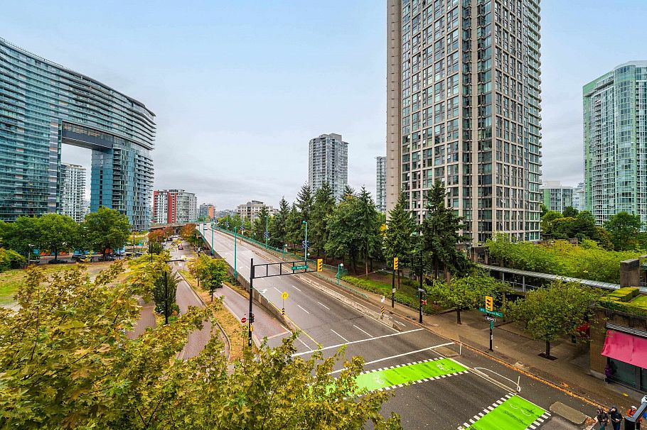 506 989 Beatty Street Vancouver, BC - 16