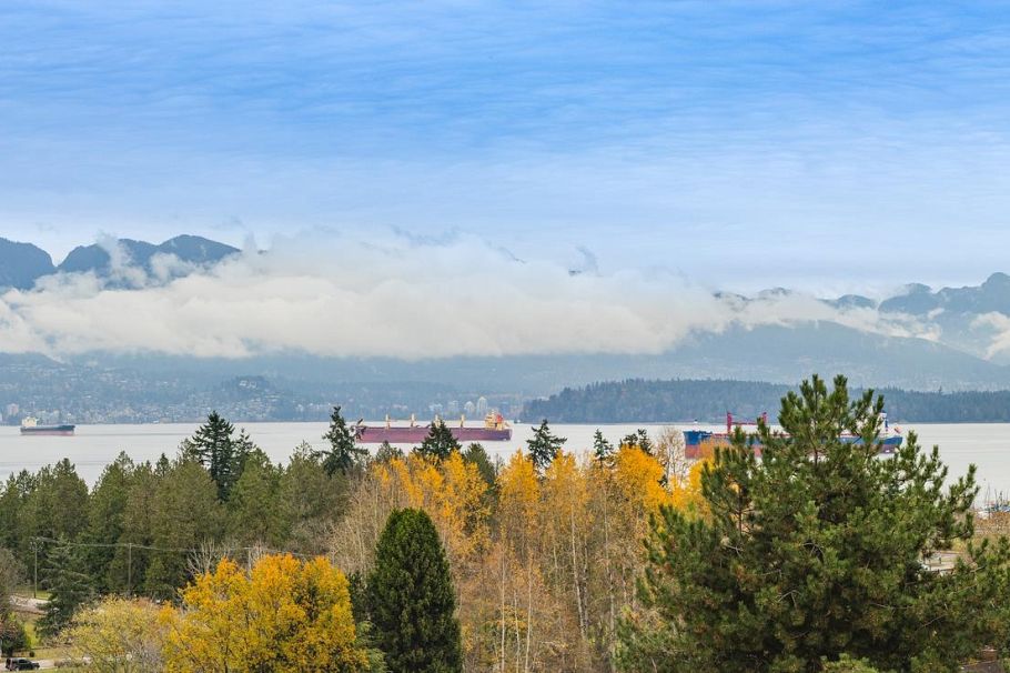 1822 Sasamat Street Vancouver, BC - 24