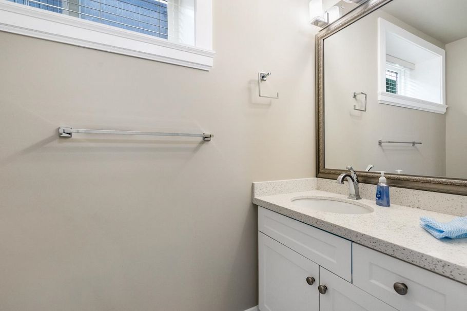 5828 Quebec Street Vancouver, BC - 33