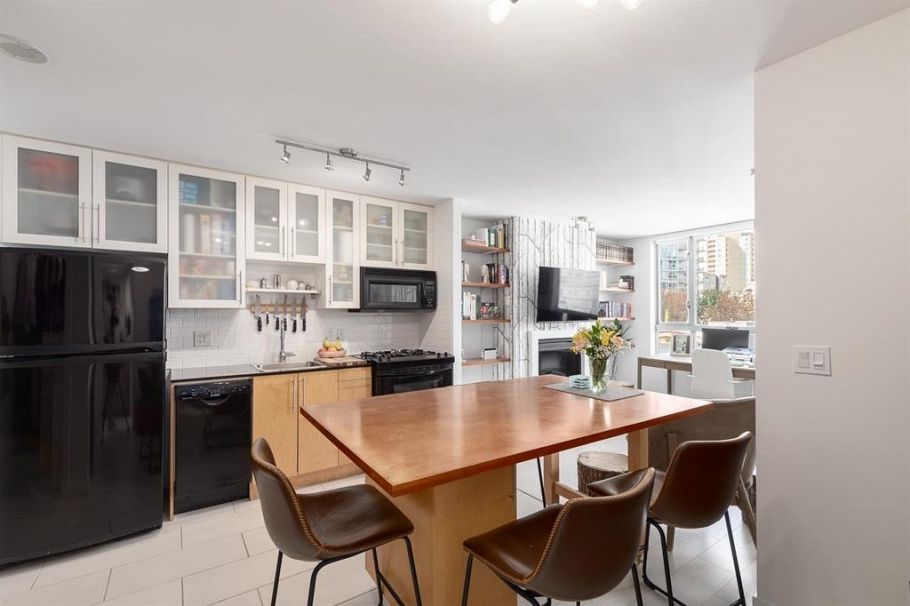 809 1225 RICHARDS STREET, Vancouver BC V6B 3N9 Vancouver, BC - 6