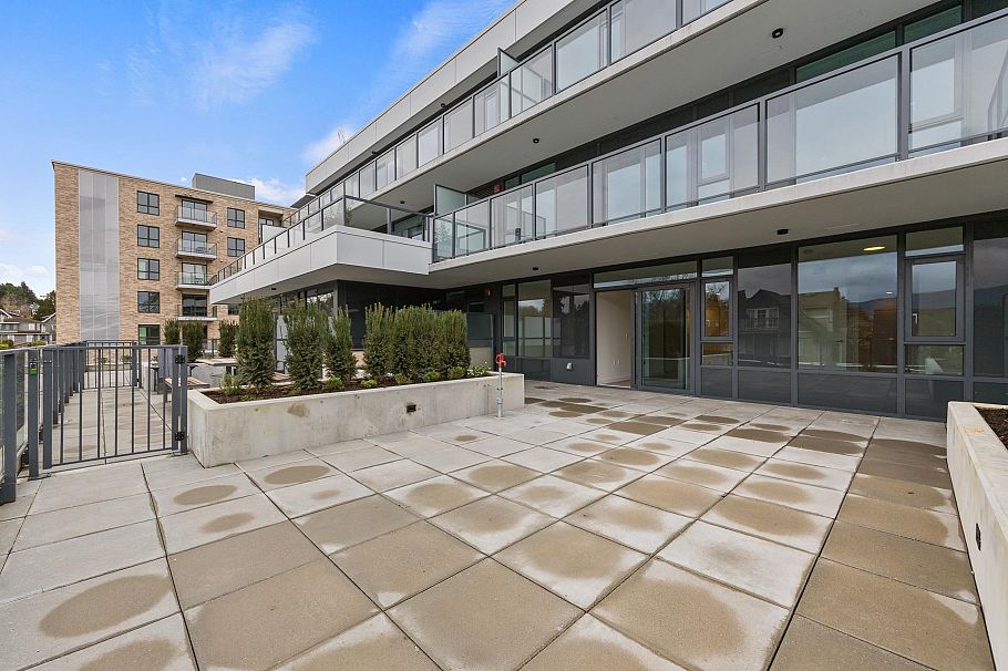 220 1981 Macdonald Street Vancouver, BC - 23