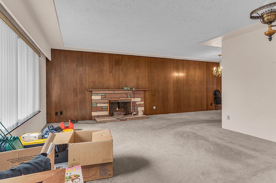 409 E 63rd Avenue Vancouver, BC - 3