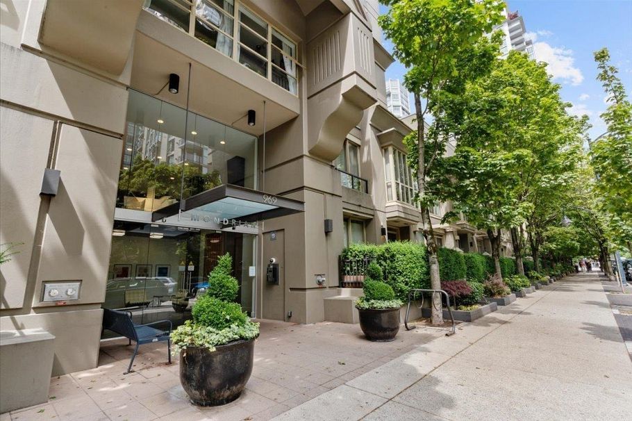 3001 969 Richards Street Vancouver, BC - 2