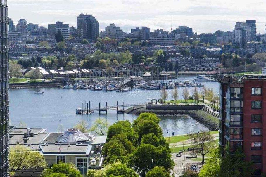 1508 189 Davie Street Vancouver, BC - 2