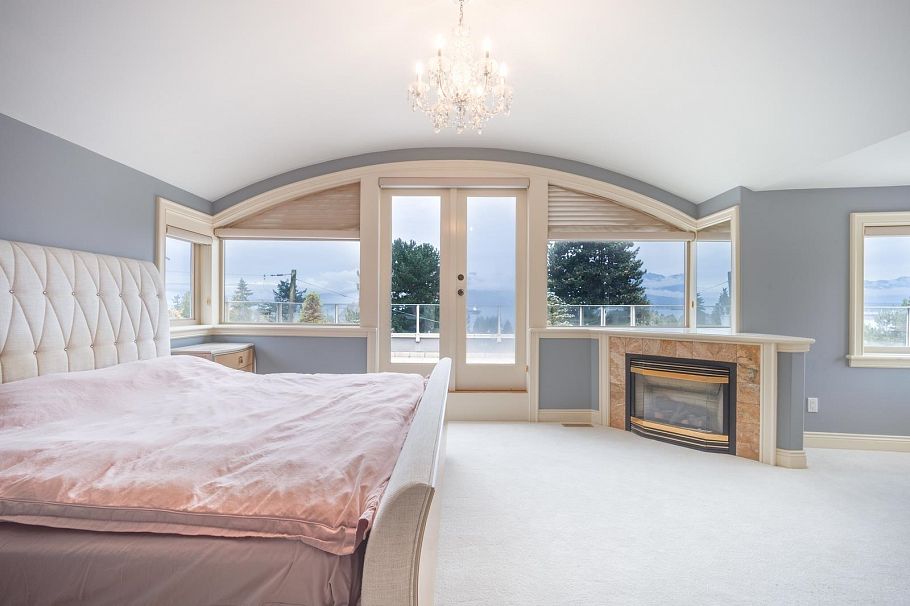 1822 Sasamat Street Vancouver, BC - 32