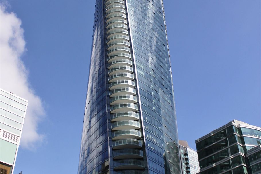 3903 1151 W Georgia Street Vancouver, BC - 1
