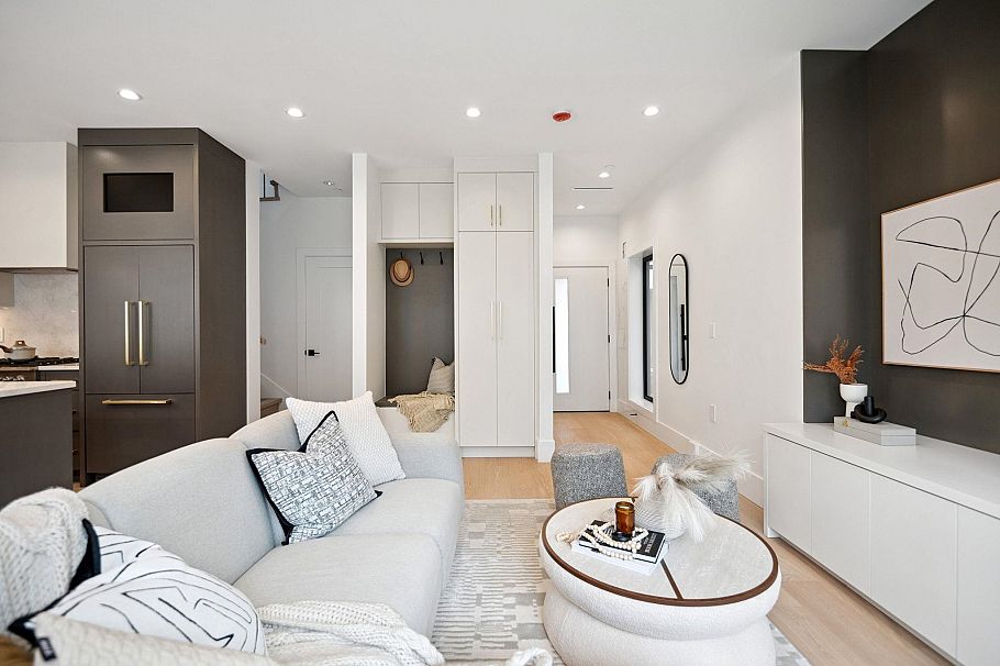 #2 1079 E 14th Avenue Vancouver, BC - 7