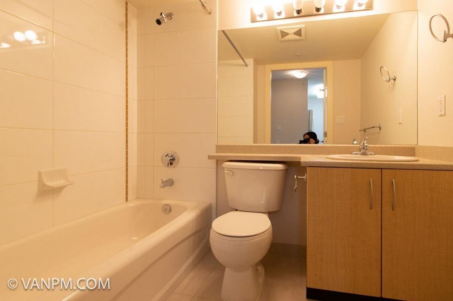 309 3638 VANNESS AVENUE, Vancouver BC V5R 6H6 Vancouver, BC - 3