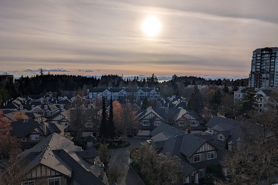 901 5615 Hampton Place Vancouver, BC - 2