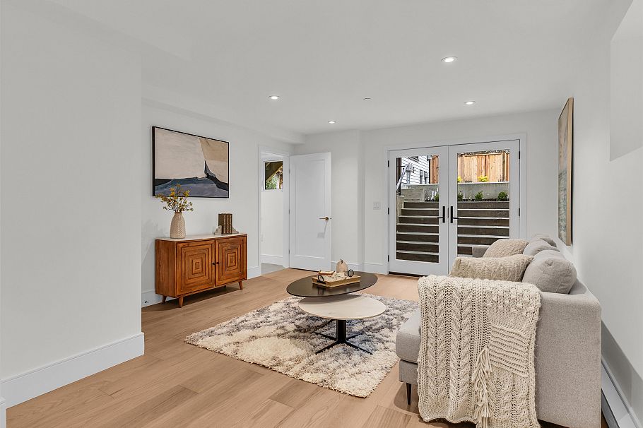 108 W 18th Avenue Vancouver, BC - 28