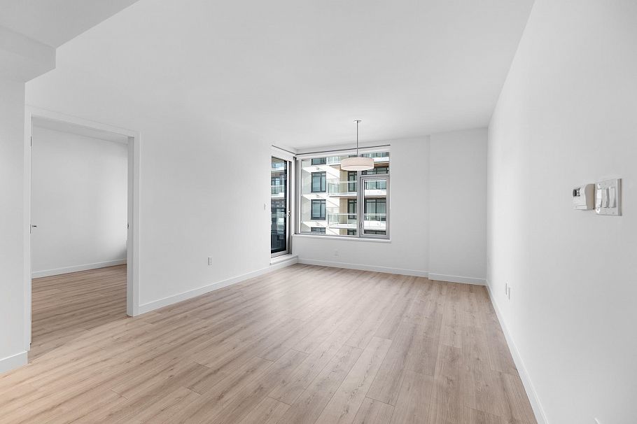 325 755 HARBOURSIDE DRIVE, North Vancouver BC V7P 0G1 North Vancouver, BC - 26