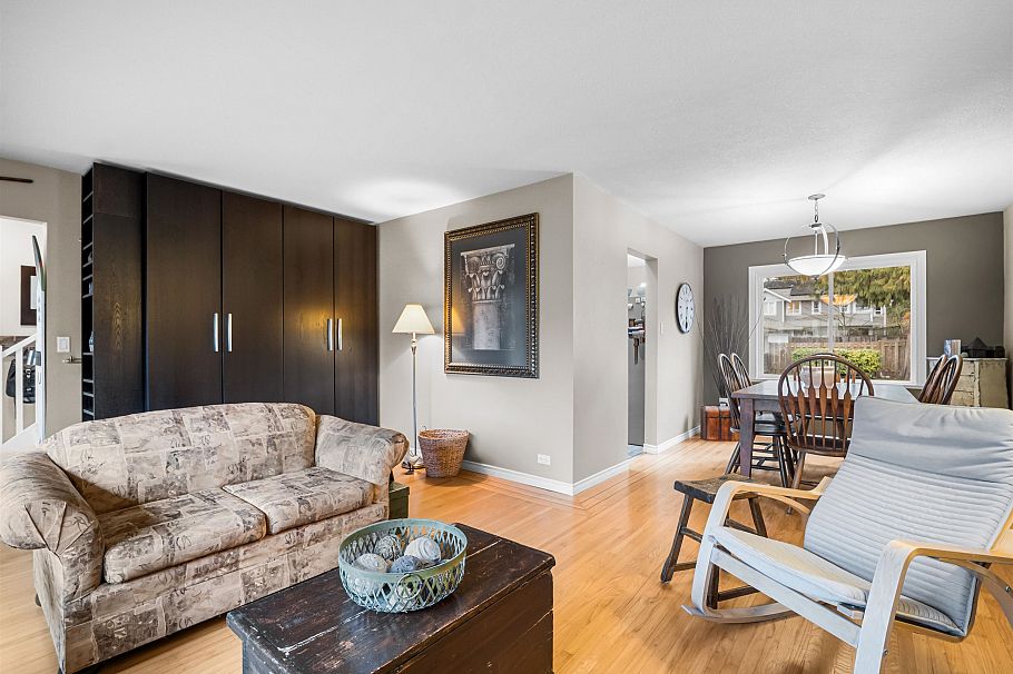 1140 W 20th Street North Vancouver, BC - 3