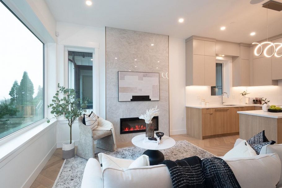 4426 W 4th Avenue Vancouver, BC - 16