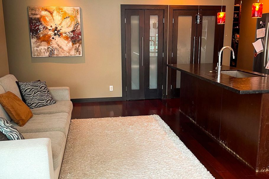 702 168 E Esplanade North Vancouver, BC - 6