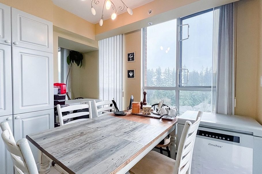 901 5615 Hampton Place Vancouver, BC - 21