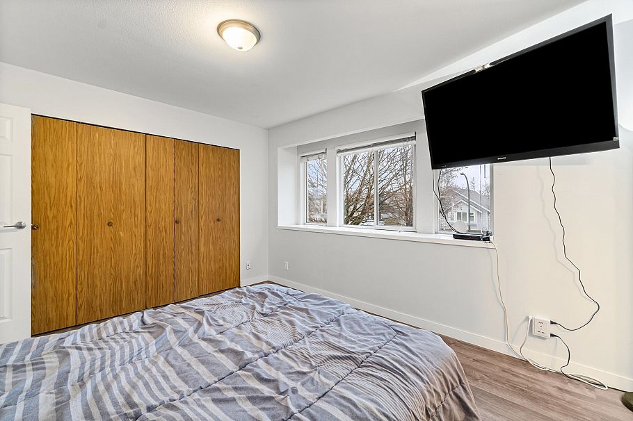 3529 Napier Street Vancouver, BC - 23