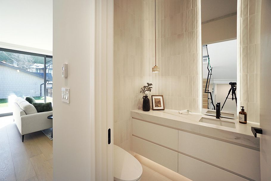 2 4634 W 15th Avenue Vancouver, BC - 11