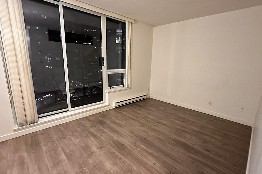 703 1212 Howe Street Vancouver, BC - 19